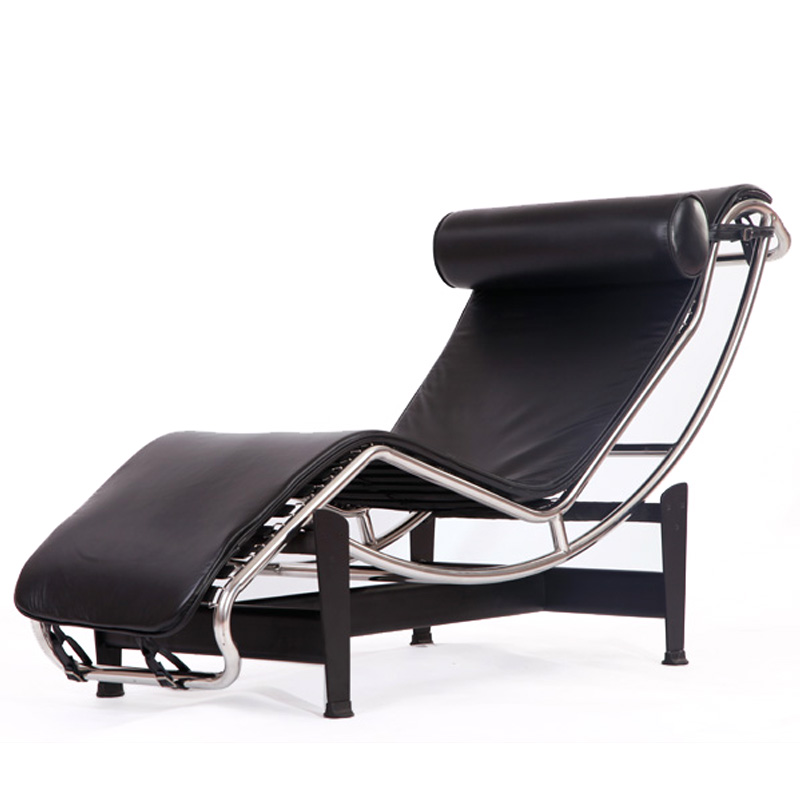 輕奢風家具:LC4 Chair