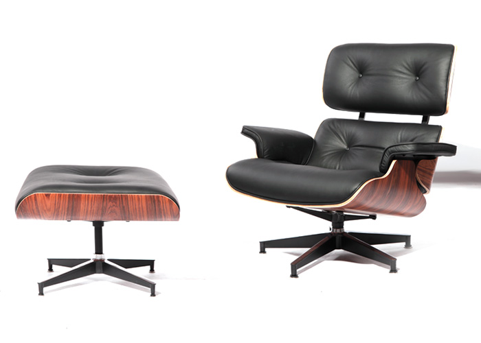 伊姆斯休閑椅（Eames Lounge Chair）