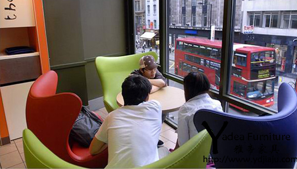 綠色蛋椅(green egg chair)