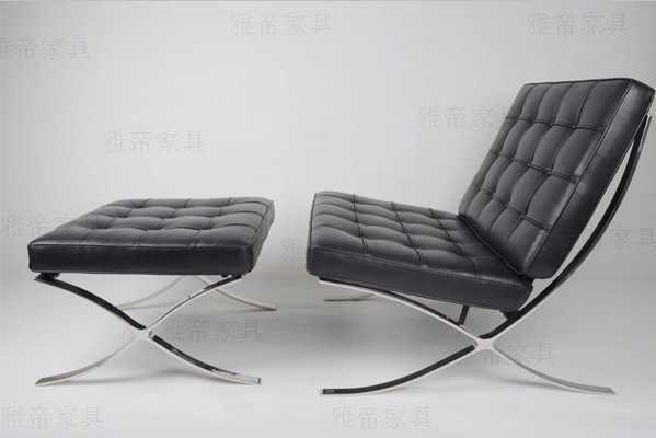 青皮巴塞羅那椅（Barcelona Chair In Aniline Leathe)