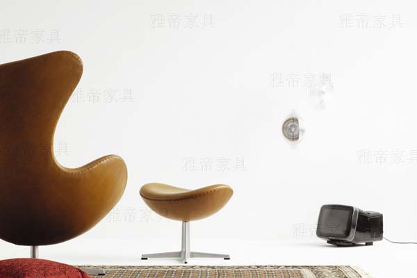 雞蛋椅（Egg Chair）