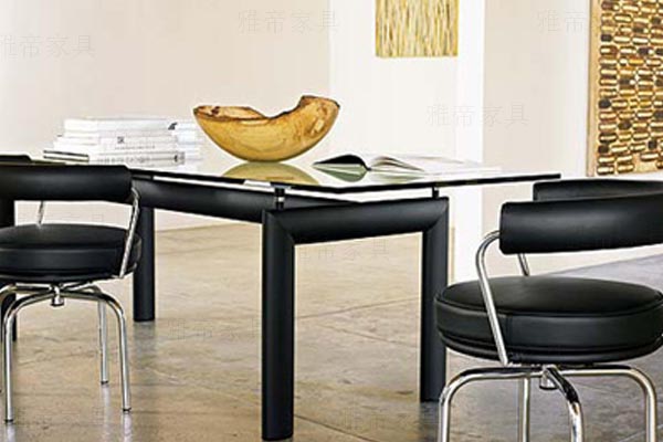 LC6玻璃桌（Glass Dining Table LC6）