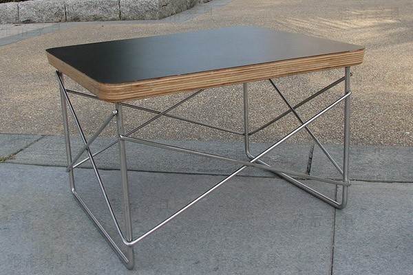 伊姆斯方形茶幾(Eames Wire Base Table)