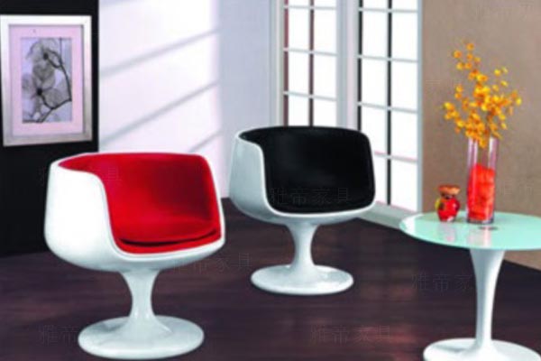 酒杯椅(Cup Chair)
