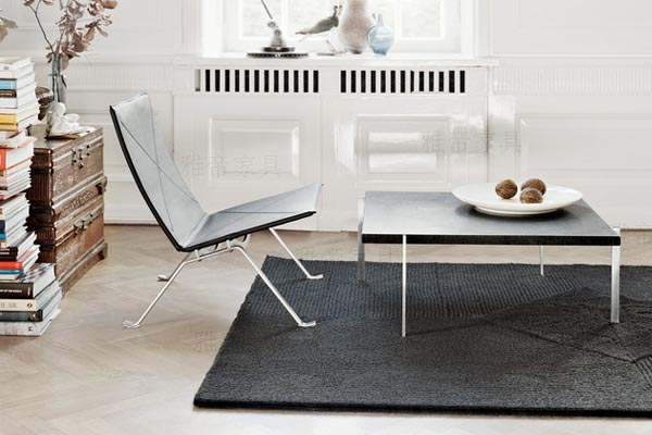 保羅咖啡桌(Poul Kjaerholm Coffee Table)