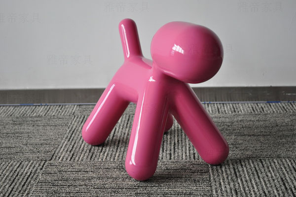 小狗椅(Puppy Chair)