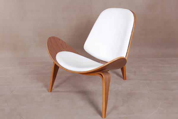 Wegner shell chair（三腳休閑椅）