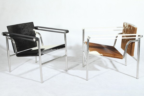 柯布西耶設(shè)計(jì)的扶手工藝椅 LC1 Sling Chair