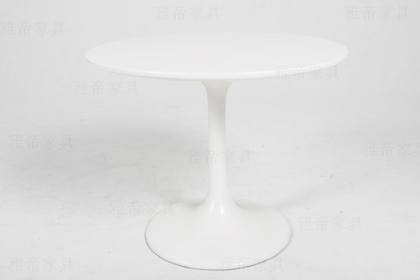 高級(jí)郁金香餐桌(Tulip side table)